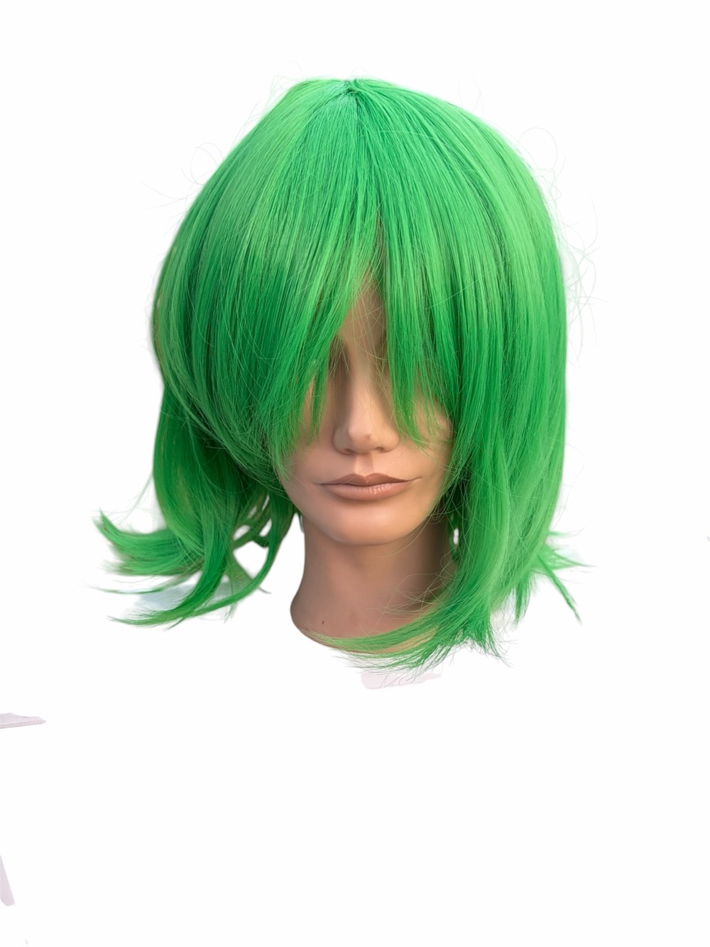 NWOT green Anime straight bob synthetic wig with bangs
